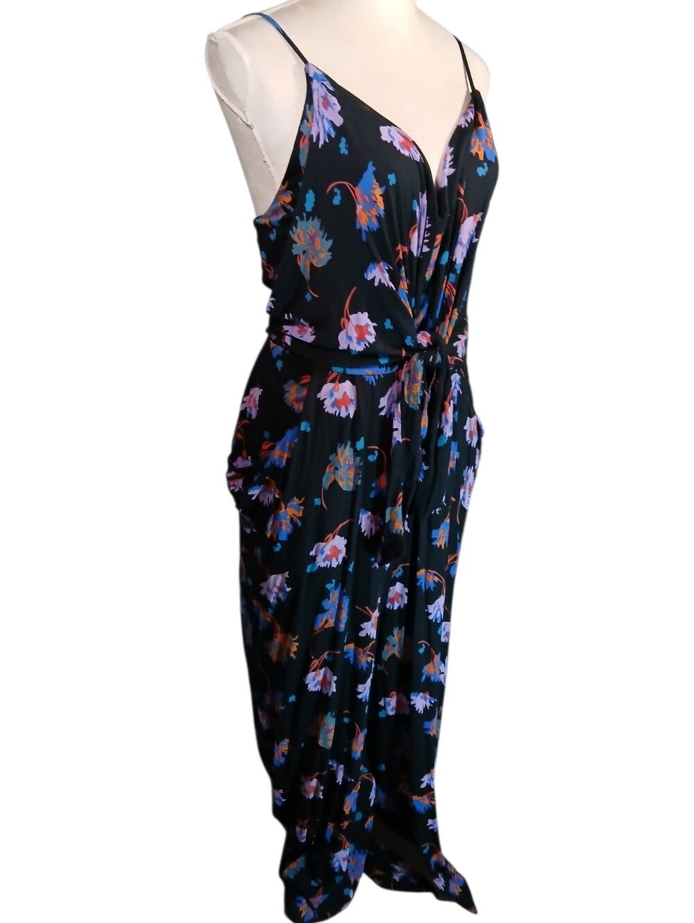 Jumpsuit From Anthropologie Lightweight, Draped, Soft Sz Large - Picture 4 of 8